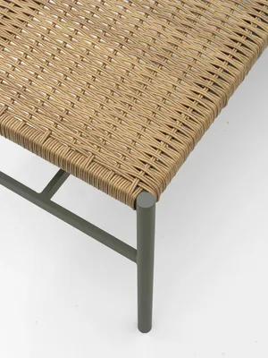 2503-34 DK Bench - Nordic Green, detail