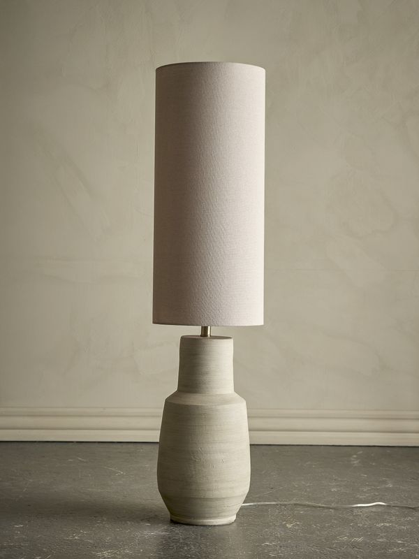 Bloomingville Linetta Golvlampa, Vit, Stengods, Ø28xH113 cm