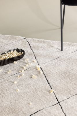 Venture Home Patrik Matta