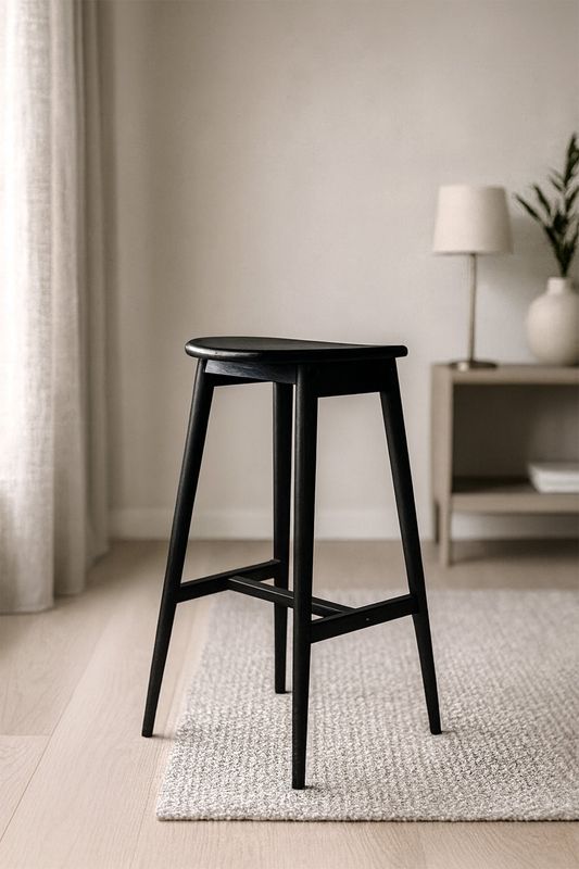 Vind Collection Orust barstol - Svart