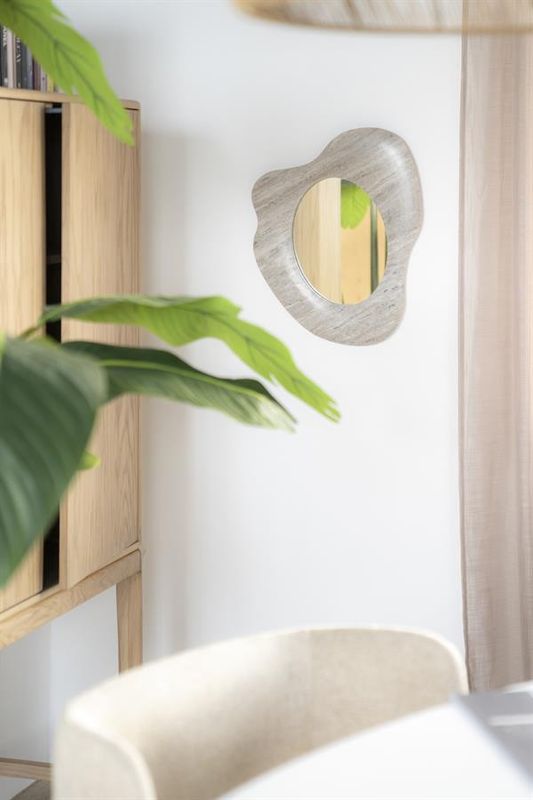 By Boo Muna Väggspegel i Beige Marmor