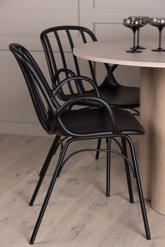 Venture Home Matgrupp Olivia med stolarna Dyrön