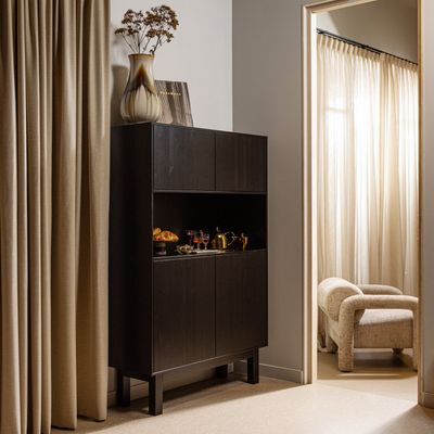 373467-Z-340483-Z-01_SF_WE_Finca_buffet_-_Drankkast_Lenny_fauteuil_vierkant