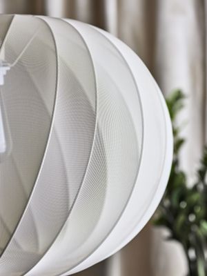 Bloomingville Piola Taklampa, Natur, Polyester, Ø50xH35 cm