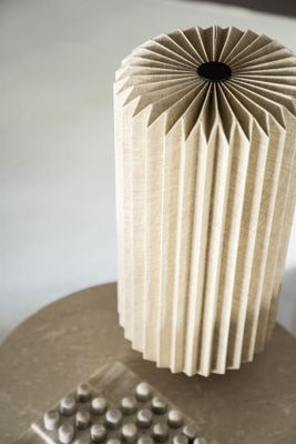 By Boo Bordslampa Zuki