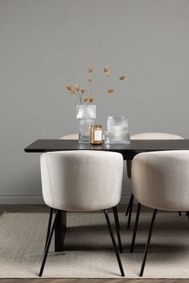 Venture Home Matgrupp Vail med stolarna Berit