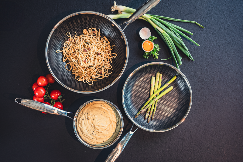Hâws Santo sautépanna med lock 28 cm och hybridbeläggning