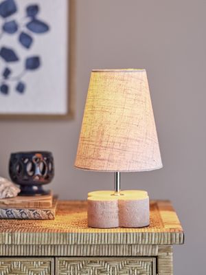 Bloomingville Foglio Bordslampa, Natur, Polyresin, Ø16xH28,5 cm