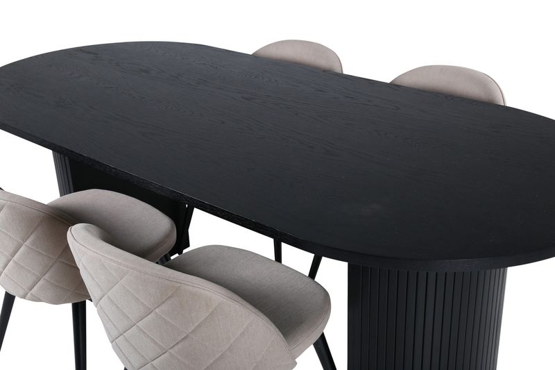 Venture Home Bianca & Velvet Ovalt Matbord 200 x 90 Svart + 4 st Matstolar Beige