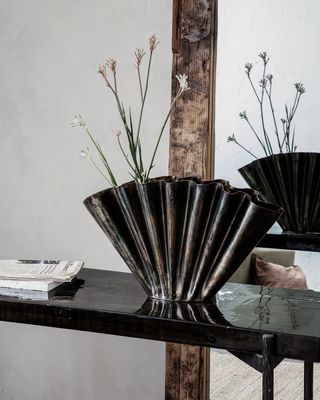 House Doctor Flood Vas Antik Brun