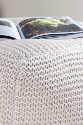 Venture Home Luca Puff