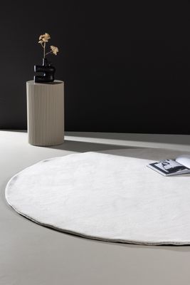 Venture Home Nixie Matta