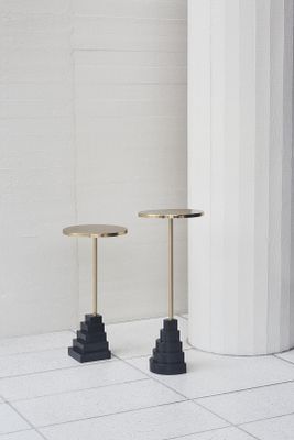 AYTM Solum Bord Guld, Svart Ø32 cm