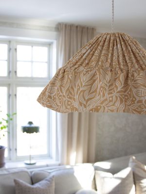 PR Home Stina Taklampa Eldertree Gul 40 cm