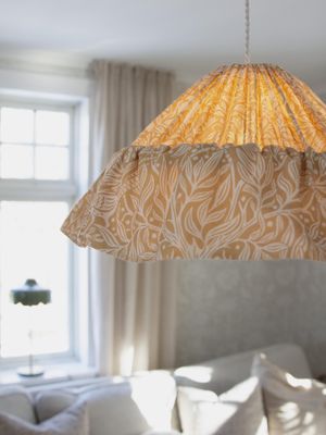 PR Home Stina Taklampa Eldertree Gul 40 cm