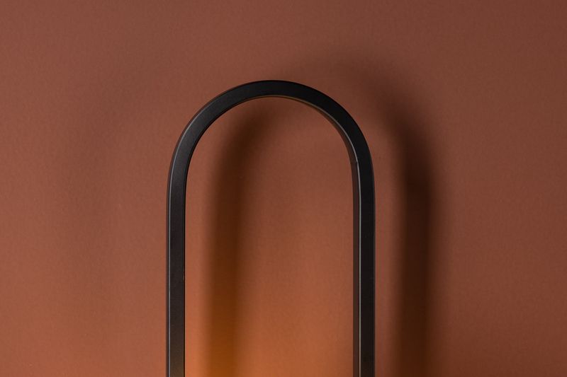 Venture Home Alpes Vägglampa Svart