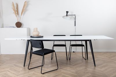 Venture Home Jimmy Bord