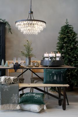 Chiq Antique Versailles Ljuskrona med droppformade glasprismor