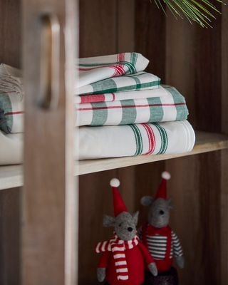 AW2025_250331_1_1200x1500