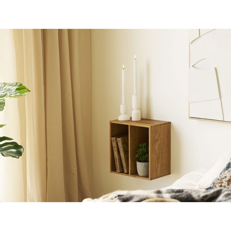 House Nordic Townsville Vägghylla med vertikala fack, Naturlig