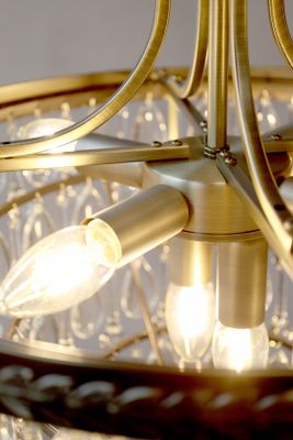 Chiq Antique Versailles Ljuskrona med droppformade glasprismor