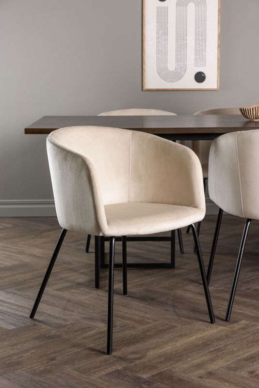 Venture Home Matgrupp Ystad med stolarna Berit