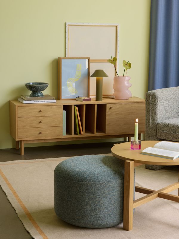 Hübsch Tower Bordslampa Mörkgrön