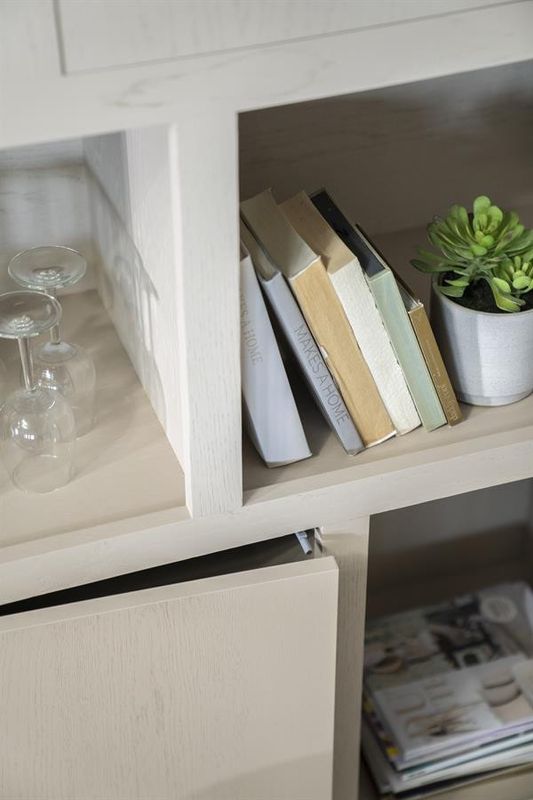 Eleonora Skåp Helsinki 120x170cm - Taupe Mullvad