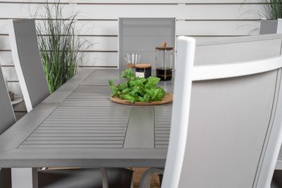 Venture Home Albany & Copacabana Rektangulärt Matbord 152 x 90 Vit + 6 st Reclinerstolar Grå