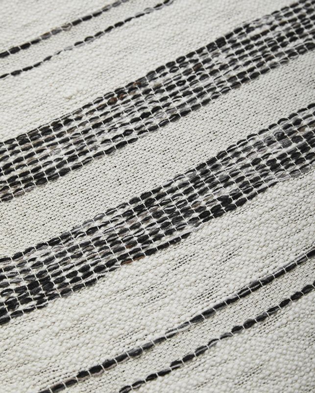 Nordal ANSER sängöverkast, 270x270 cm - off white