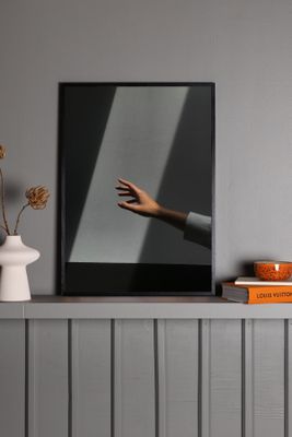 Venture Home Reaching Hand Poster Grå