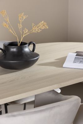 Venture Home Andy Matbord med Evelina Matstol