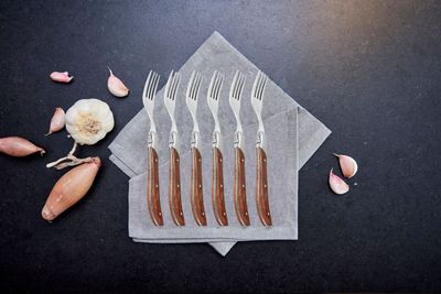 Laguiole By Hâws grillgaffel 6 delar rosenträ
