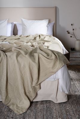 Venture Home Milo Överkast i Beige Linne