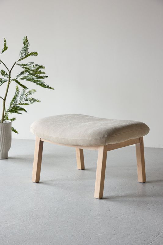 Venture Home Rile Ottoman – Elegant Sittpuff i Beige