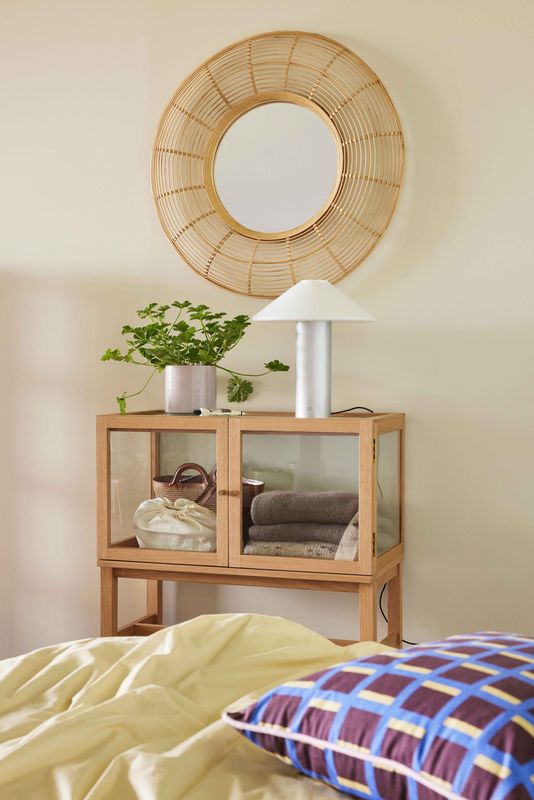 Hübsch Orbit Bordslampa Metallic Silver