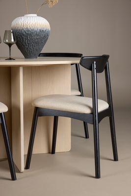 Venture Home Matgrupp: Bord Tyresö & Stolar Ven