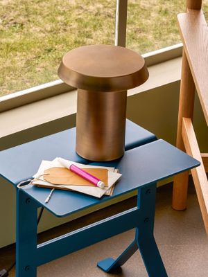 Hübsch Fold sidobord petrol 40x30xh42 cm