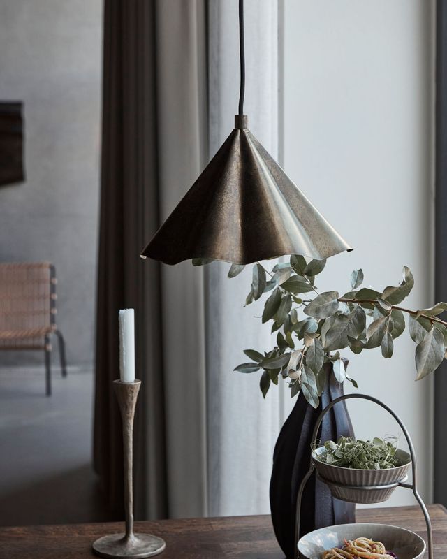 House Doctor Flola Lampa Antik Brun