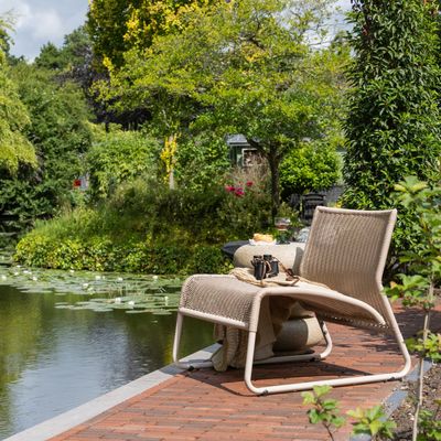 350376-A_01_SF_ES_West_tuin_loungestoel_zand