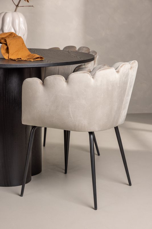 Venture Home Olivia Rund Matgrupp