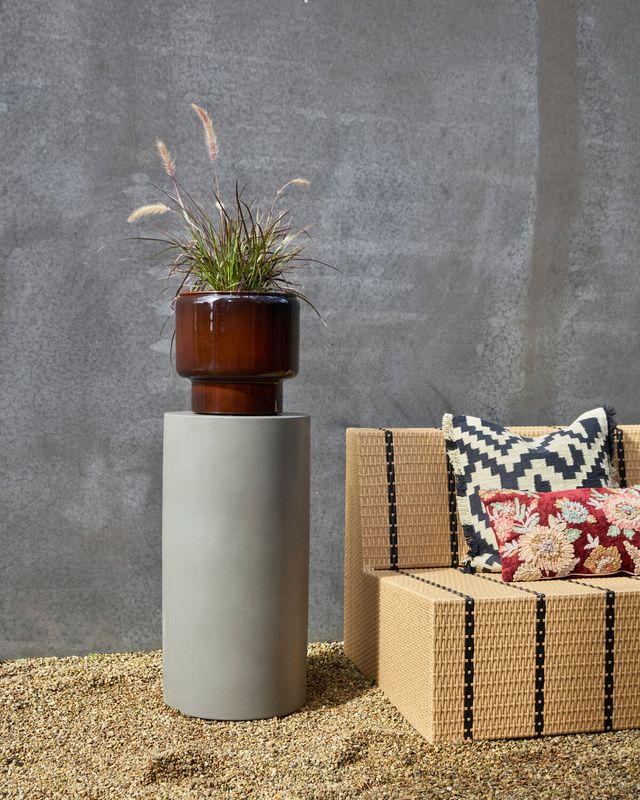 House Doctor Out Piedestal Grå