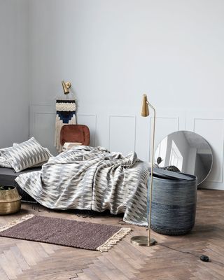 House Doctor Precise Golvlampa Mässing