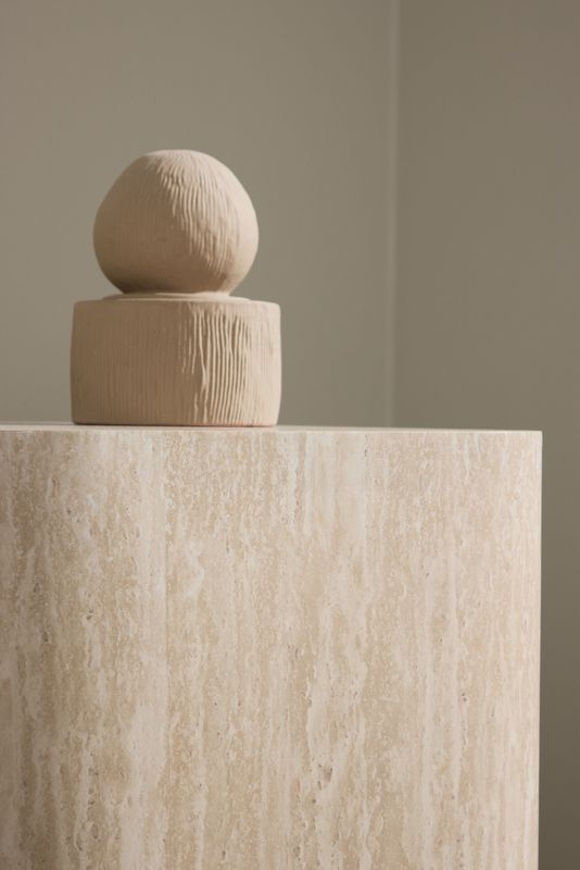 Venture Home Klirou Sidobord