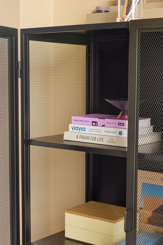 Hübsch Edge skåp dubbel svart 100x45xH150 cm