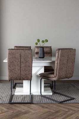 Venture Home Matgrupp Pluto med Zizo-stolar