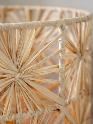 Chiq Antique Golvlampa i naturflätning