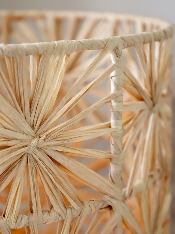 Chiq Antique Golvlampa i naturflätning