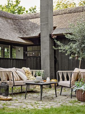 Bloomingville Pavone Soffbord, Svart, Fiberbetong