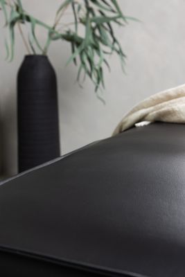 Venture Home Palermo Puff i Svart PU